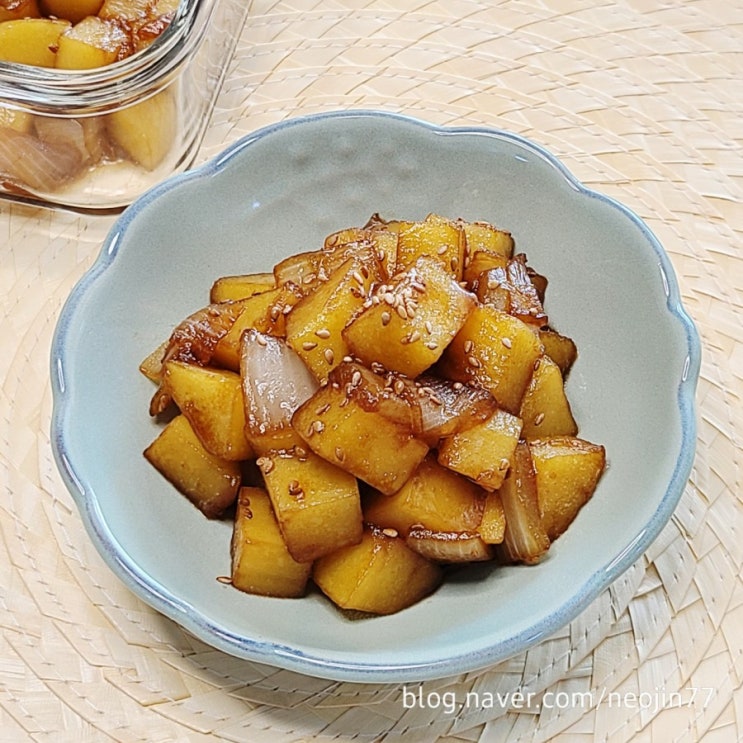 Jinny's집밥레시피 감자조림 만들기 간단 아이반찬 포슬포슬 맛있네 Jinny's집밥레시피 감자조림 만들기 간단 아이반찬 포슬포슬 맛있네