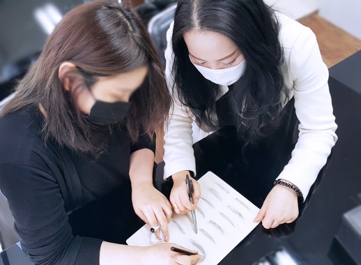  다양한 눈썹문신배우기 기본부터 알아봐요