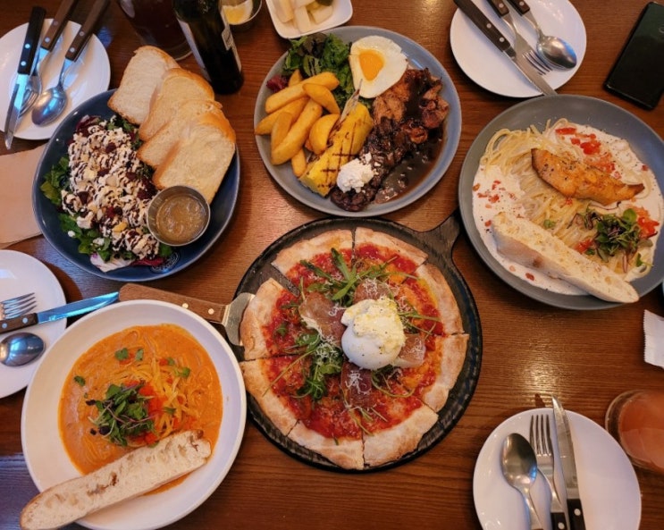 강남역 브런치 맛집 <어글리 스토브> - 스테이크, 파스타, 피자, 샐러드 후기 강남역 브런치 맛집 <어글리 스토브> - 스테이크, 파스타, 피자, 샐러드 후기