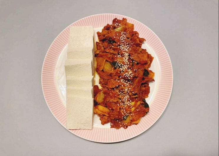  한돈직화제육볶음 진대감간편식으로 매콤제육볶음 집에서 맛있게 즐겨요