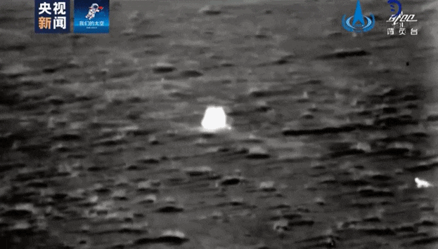 중국 달탐사선 창어(嫦娥)5호가 데려온 "옥토끼?"