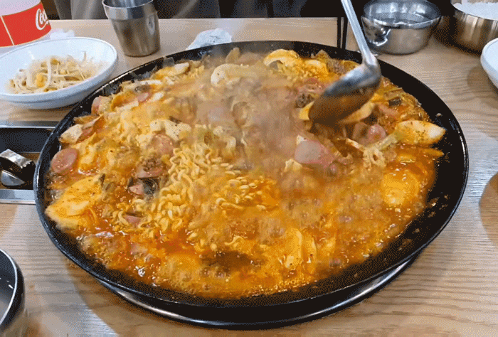  안양 명학역 맛집 두꺼비 부대찌개 점심 메뉴로 추천