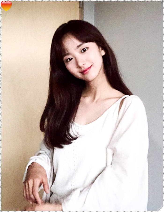 원진아 나이 키 몸매 차기작 청순여신