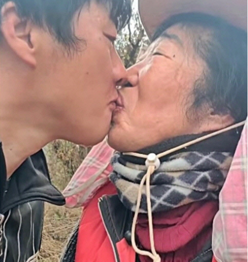 유튜버 다정한부부 주작 증거 유튜버 다정한부부 주작 증거