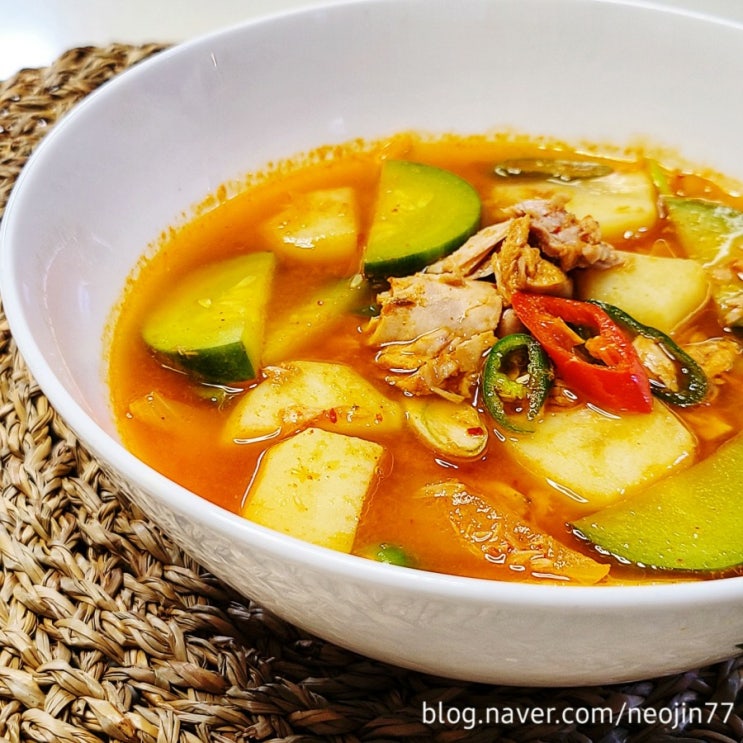 Jinny's집밥레시피 참치 고추장찌개 만들기 얼큰한 국물에 담백한 참치까지 Jinny's집밥레시피 참치 고추장찌개 만들기 얼큰한 국물에 담백한 참치까지