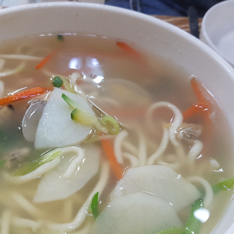  (천안)장칼국수 날이 추워져서 생각나는 바지락칼국수/돈까스