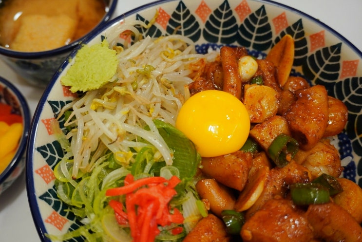  미도인 여의도 대창덮밥&스테이크 맛집, 웨이팅도 문제없어 !