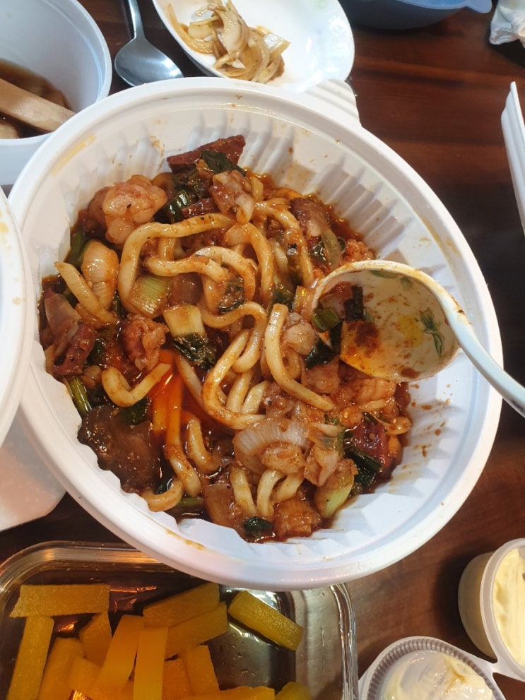  안락동 맛집 심슨양곱창 시그니처 메뉴 빨간곱창