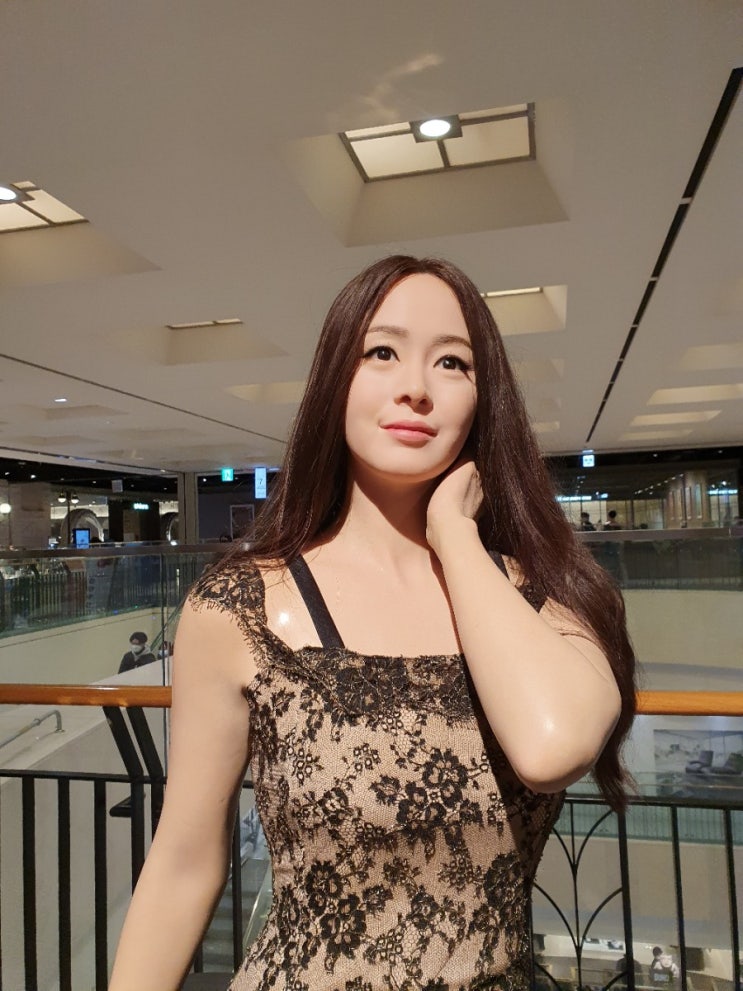  신세계백화점 경기점 (밀랍인형전,산타빌리지, 영화 런)