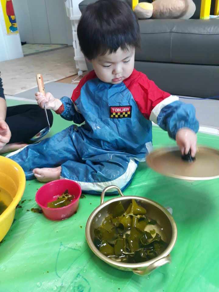  히히호호 방문미술 미역귀 촉감놀이하기