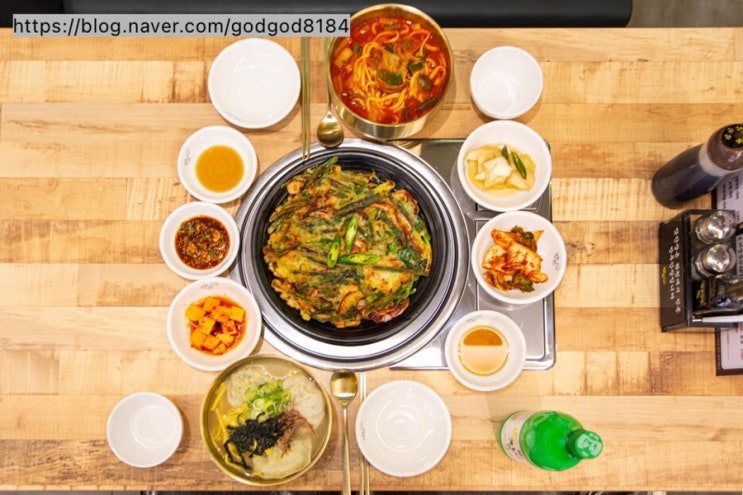 [오목교맛집]목동41타워맛집으로 수요미식회 출현한 따뜻한 국물 고기만둣국 락원이북만두 후기