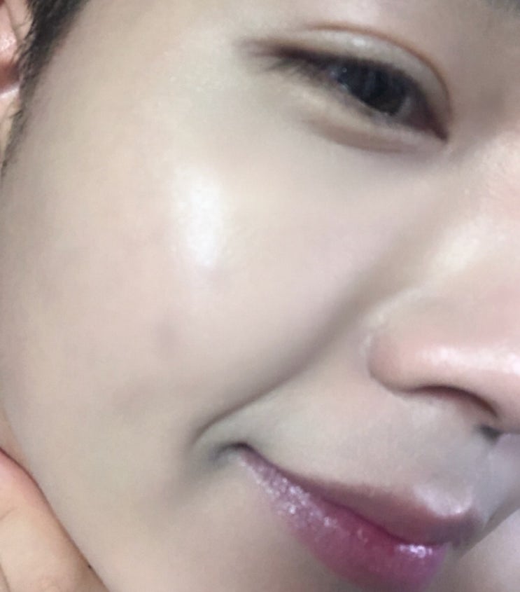  헤라 _ 블랙파운데이션_ 17N1_ 아이보리_ 솔직후기︎