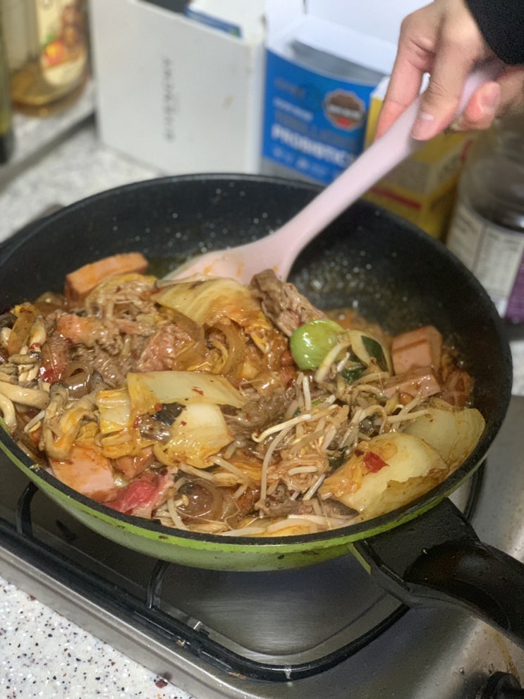  마라에 미친사람, 집에서 마라샹궈 만들기,                    마라 조아하시는분 보세용 (존맛 마라샹궈)!!!