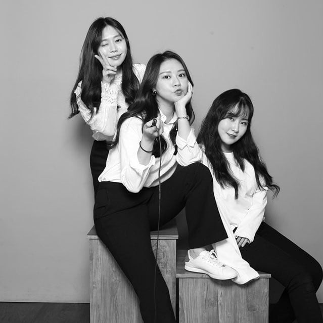  흑백사진촬영 !! 잠실에서 메이크업받고 촬영했어요  잠실새내에 위치한 '마티아메이크업' 너무 이쁘게 우정촬영 하고왔어요~~~