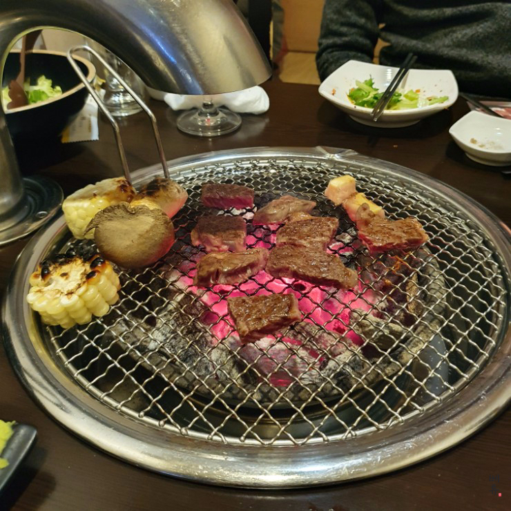  강남역 고기집, 소고기 먹으러 방문한 진씨화로!