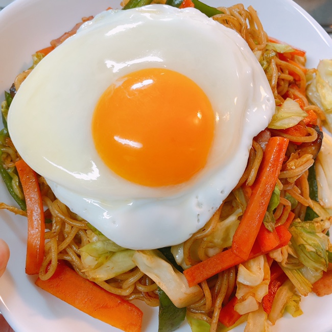  야끼소바 만드는법 / 점심은 간단히 야끼소바 만들어 먹었어요~