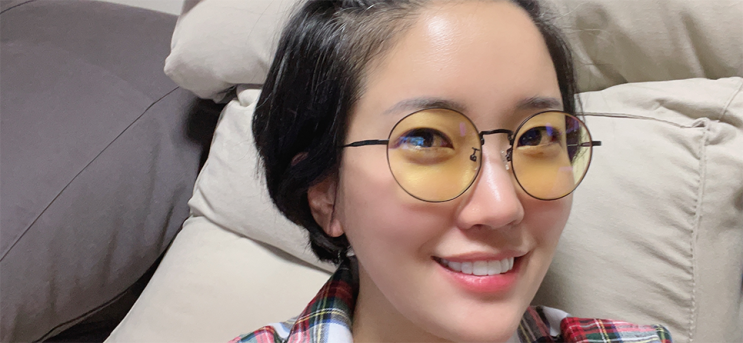  강남역치과 앞니라미네이트 + 치아미백 치료받고 토끼이빨 개선된 후기