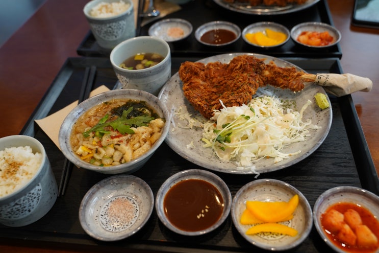  푸짐한 양에 놀라는 호매실 맛집 LIST