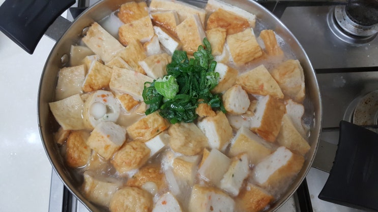  찬 바람 불때 따뜻한 어묵탕 쉽고 빠르게 만드는 방법