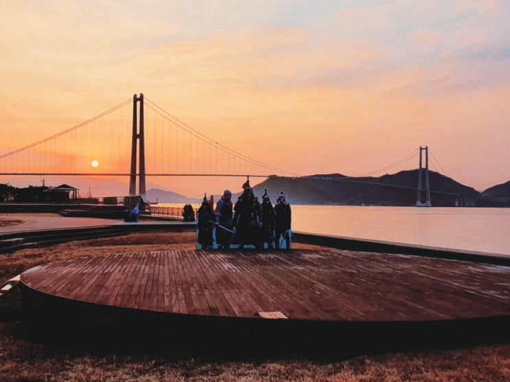  오늘 일출 (광양항 해양공원에서)