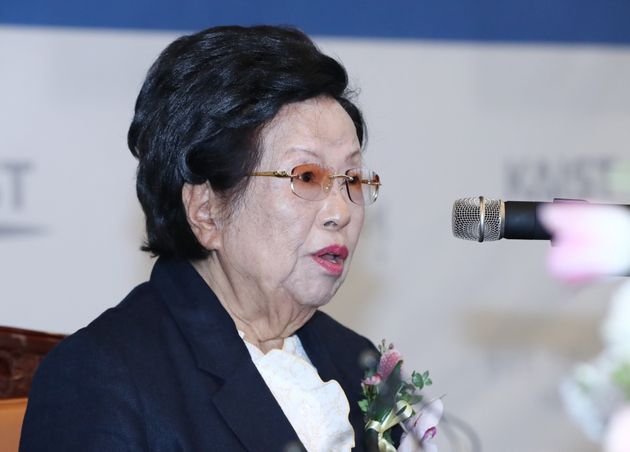  이수영 나이 회장 김창홍 결혼 남편 부인 아내 와이프 자녀 가족 고향