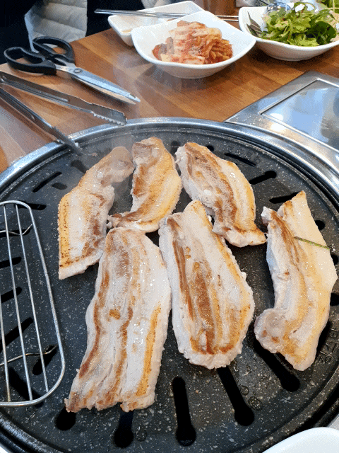  울산 명촌 개별룸 있는 삼겹살 맛집 _ 좋은돼지식육식당