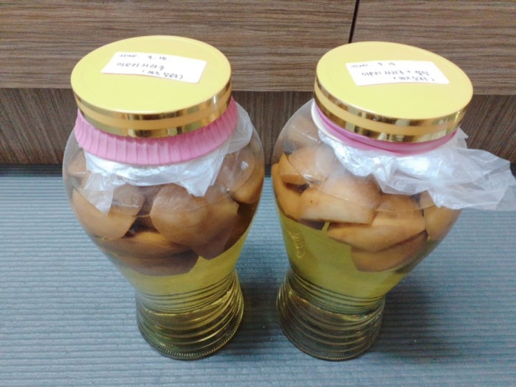  사과 담금주 걸러내는 날,그리고 기름진 안주로 즐기는 순간(묵은지전, 두부동그란전)