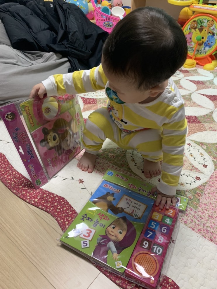 마샤와곰 좋아하는 쑥쑥이 크리스마스 선물 받았어요 (사운드북, 숫자공부)