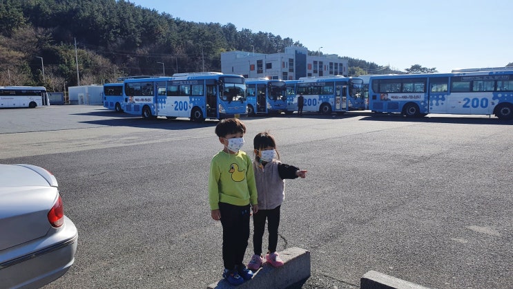[부산 기장] 아이랑 버스 차고지 대탐험, "버스는 무엇으로 가나요?"
