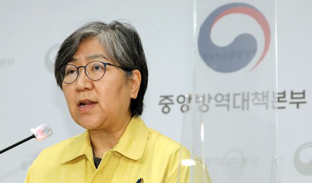  백신도입 9월에야 지시한 대통령, 11월에 발동건 공무원