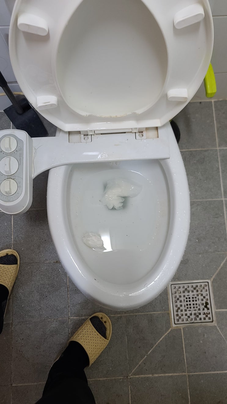 성내동 변기막힘으로 고생하신다면! 성내동 변기막힘으로 고생하신다면!