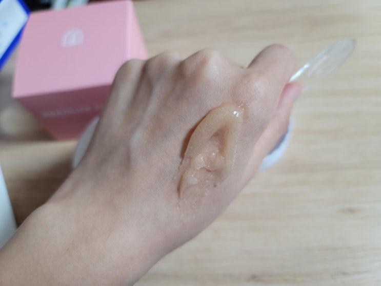 왁싱후관리 인그로운헤어 제거엔 스크럽 필수/ 저자극 브라질리언시크릿 스크럽 왁싱후관리 인그로운헤어 제거엔 스크럽 필수/ 저자극 브라질리언시크릿 스크럽