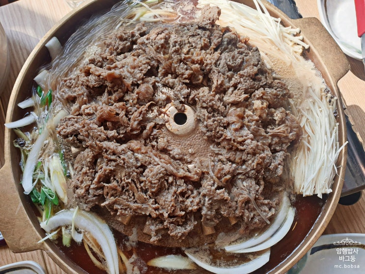 한촌설렁탕 메뉴 얼큰설렁탕 불고기 김치전