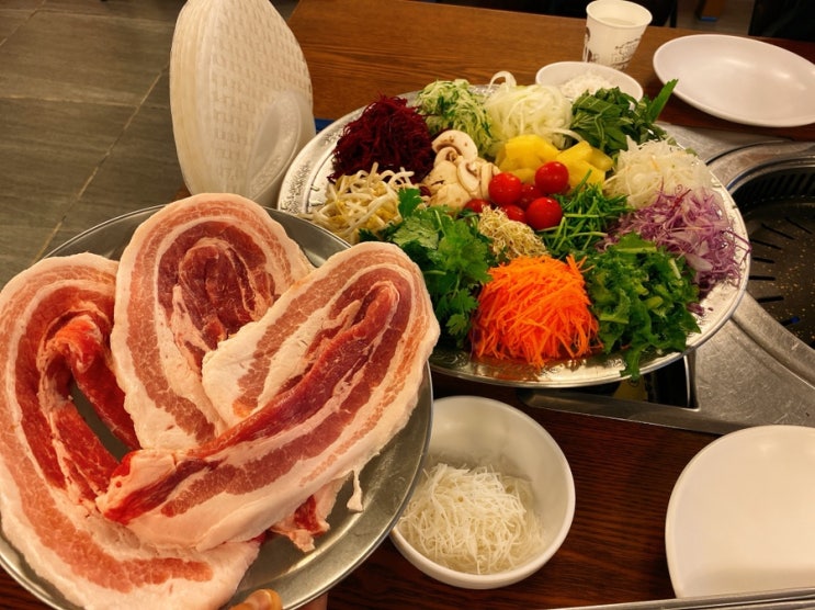  [둔촌맛집]인정원월남쌈,한돈 삼겹살에 엄청나게 많은 야채 월남쌈과 쌀국수,길동 사거리 월남쌈