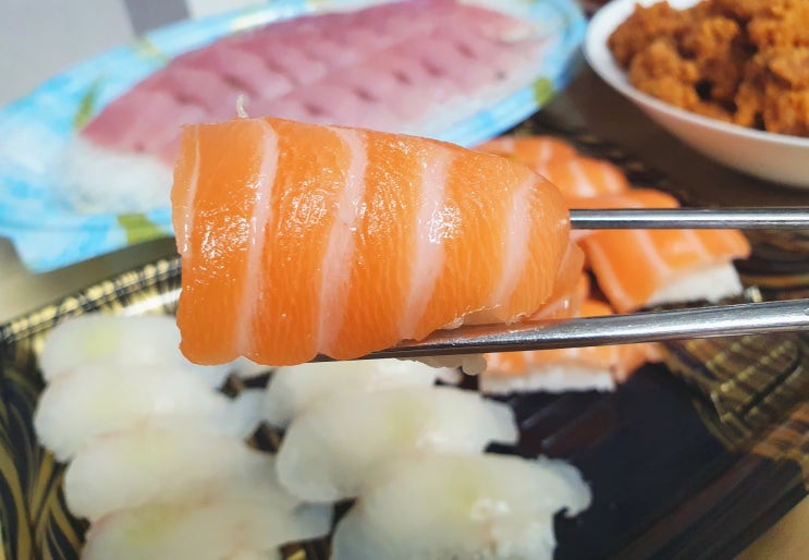  빅마켓으로 소소한 홈파티 즐기기(ft.초밥,대방어,순살치킨)