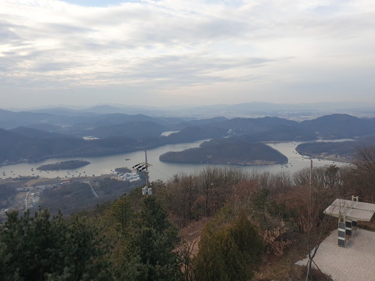진천 한반도지형 전망공원 : 청룡이 품은 한반도 모양