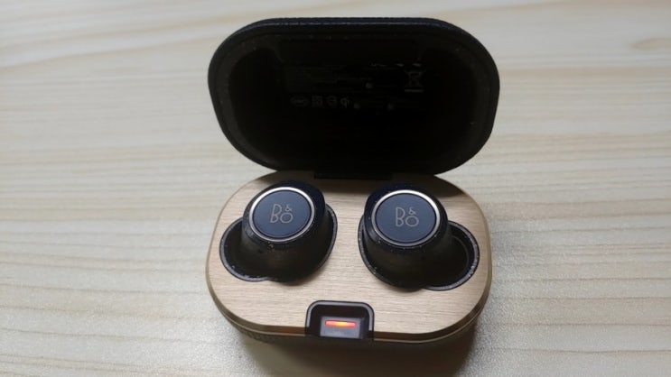  뱅앤올룹슨 e8 2.0 (B&O Beoplay E8 2.0) 사용후기 및 리뷰!