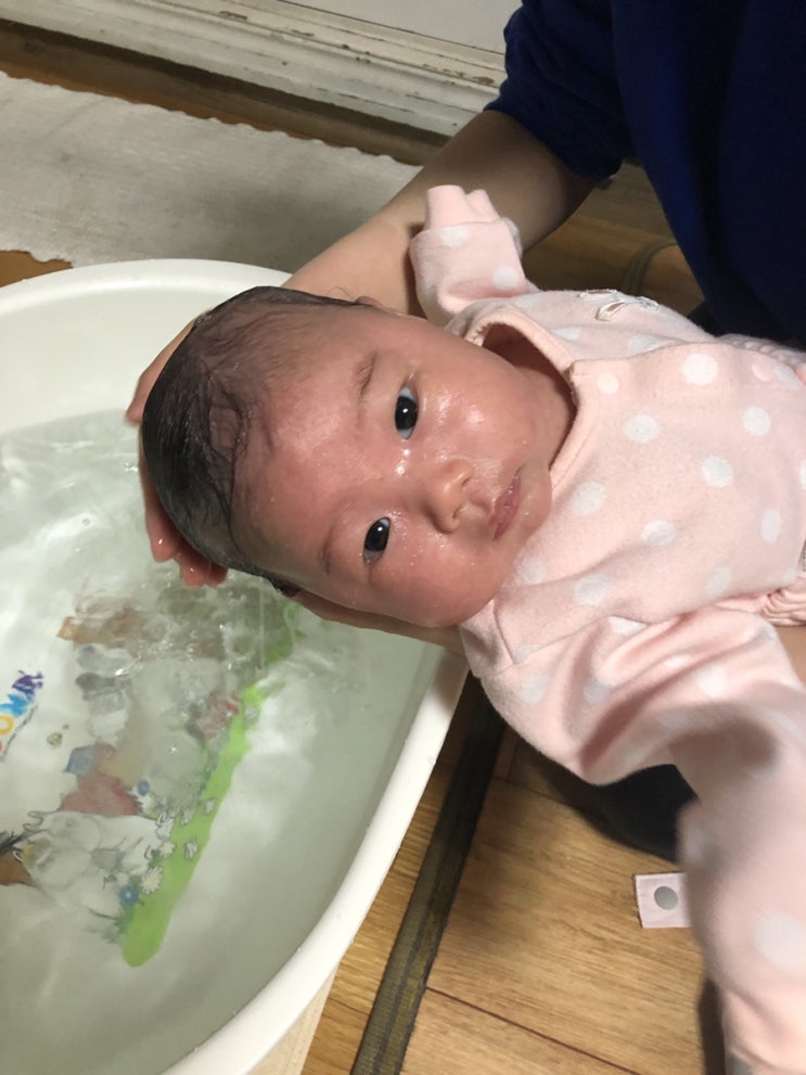  신생아 목욕시키기 이젠 혼자서도 할수있어요