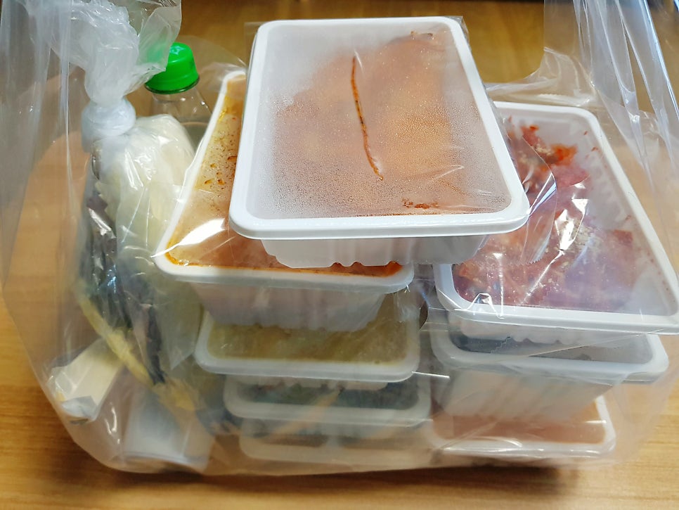 돈통마늘보쌈 포천신읍점 사진 1