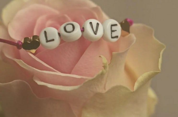  '세 마디 작은 말' Three little words - I love you