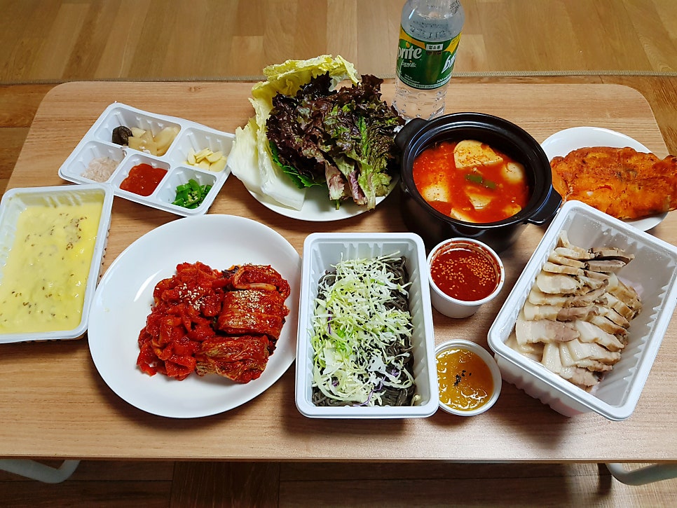 돈통마늘보쌈 포천신읍점 사진 6