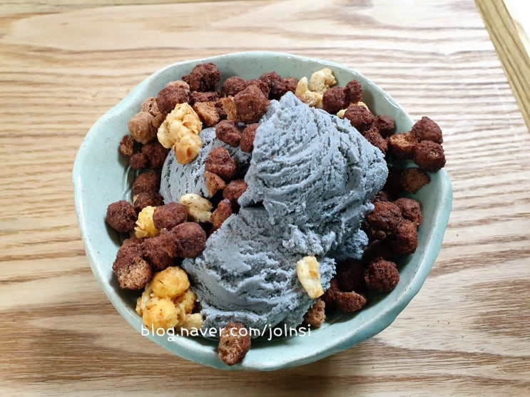  마켓오 오!그래놀라 팝 크렌베리 초코 아몬드 대용량이라 더 좋아