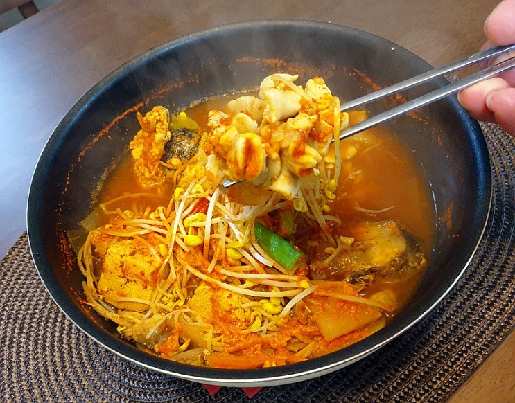  오늘 저녁 메뉴 찜~!! 추운 날 생각나는 음식 "알탕 만들기"