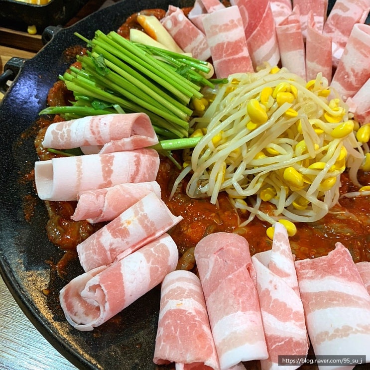  광주맛집, 쭈꾸미와 삼겹살을 함께 즐기는 용봉동 맛집 ‘쭈사장 용봉점’