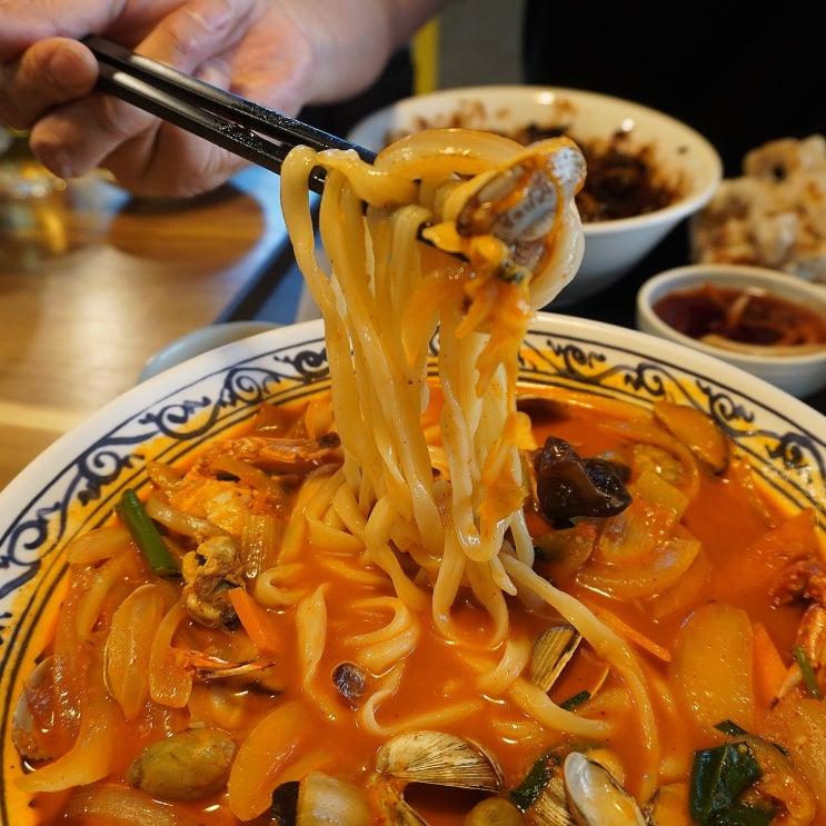  [강남역점심] 수타면의 쫄깃함, 강남역짬뽕, 탕수육 맛집 "봉게짬뽕"