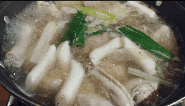  의정부 민락동 맛집 닭한마리 두루 닭한마리 칼국수의 시원한 국물