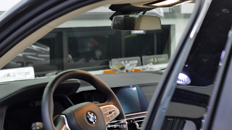 하남 초이로 / 아이나비 QXD 5000 블랙박스 장착, 보조배터리 시공 / BMW / X7