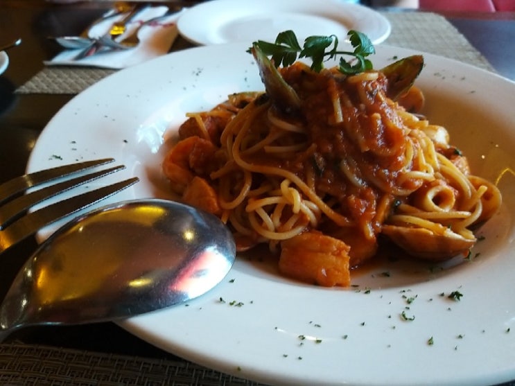  필리핀 마닐라, 카페 푸치니(Caffe Puccini) 이탈리안 레스토랑