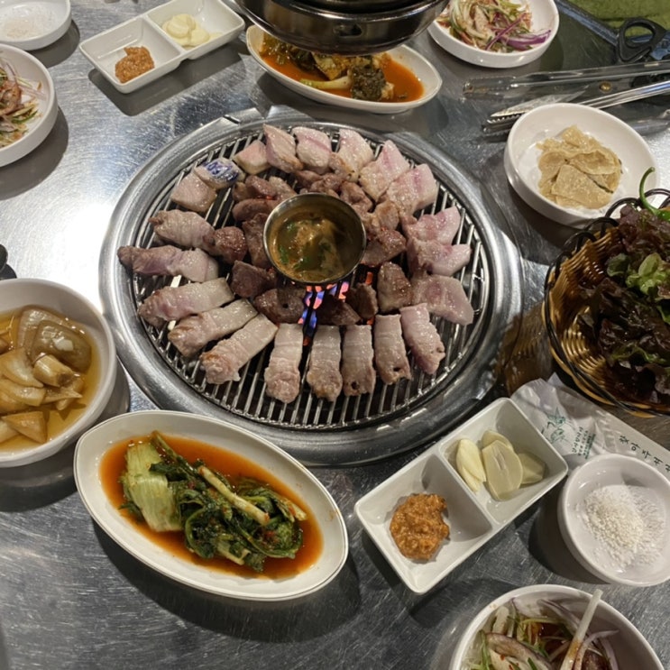  파주 고기집 : 제주돈 연탄집