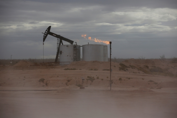 국제유가, OPEC+ 증산 논의 우려에 급락···WTI 1.26%↓ 국제유가, OPEC+ 증산 논의 우려에 급락···WTI 1.26%↓